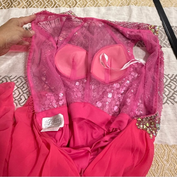 (W0) NWT Tiffany Designs Pink Evening Gown, size 8, Style #16126 - Picture 16 of 16